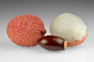 Detailed Litchi Fruits Wallpaper