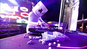 Dj Marshmello Purple Wallpaper