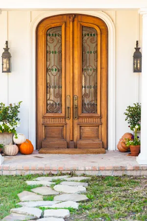 Doorstep Pumpkins Decoration Wallpaper