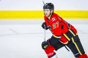 Dougie Hamilton Calgary Flames Vs. Florida Panthers Wallpaper