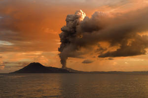 Dramatic Volcanic Eruption In Papua New Guinea Wallpaper