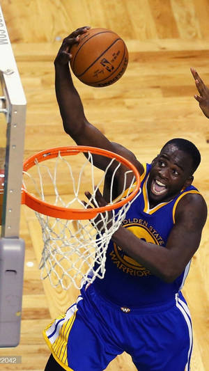 Draymond Green Dunk Attempt Wallpaper