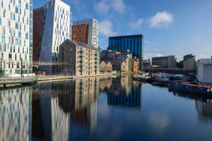 Dublin Salesforce Tower Wallpaper