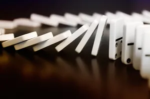 Dynamic Falling Dominos Wallpaper