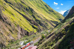 Ecuador Chimborazo Gorge Wallpaper