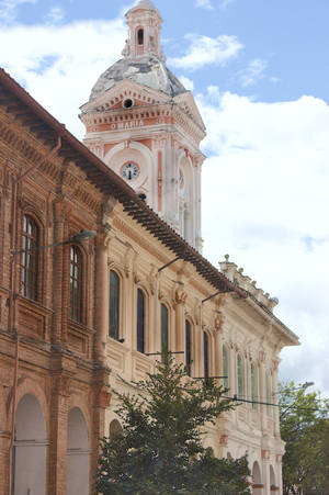 Ecuador Cuenca Clock Tower Wallpaper