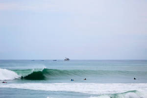 Ecuador Salinas Surfing Coast Wallpaper