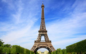 Eiffel Tower With Clear Sky Wallpaper