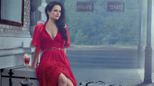 Elegant Eva Green Posing In A Photoshoot Wallpaper