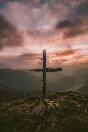 Elegant Grunge Cross With Intricate Detail Wallpaper