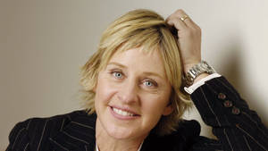 Ellen Degeneres Silver Timepiece Wallpaper