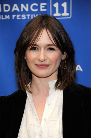 Emily Mortimer Black Vest Wallpaper