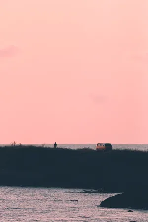 Enchanting Blend Of Black And Pink Aesthetic Wallpaper