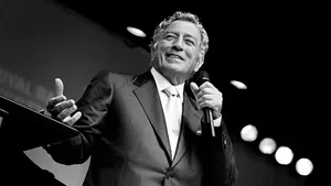 English Actor Tony Bennett Wallpaper