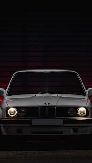Enjoy The Nostalgia Of Classic Cars With This Iphone Wallpaper! Wallpaper