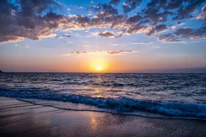 Enjoy The Peaceful Beauty Of A Cute Sunset. Wallpaper