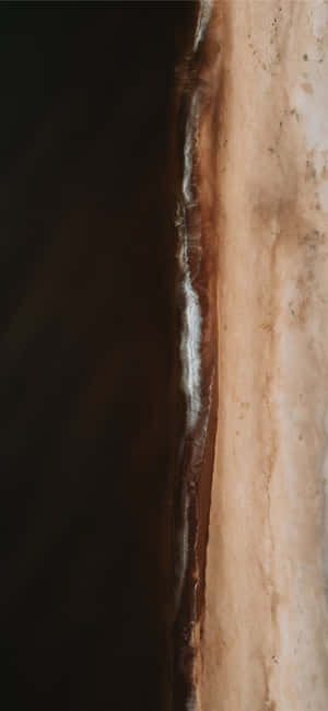 Enjoy The Warmth Of Brown And White Contrasted Wallpaper To Suit Your Home Décor Wallpaper