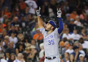 Eric Hosmer V Sign Fingers Wallpaper