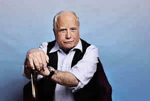 Esteemed American Actor Richard Dreyfuss In Studio Wallpaper