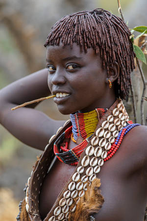 Ethiopia Tribe Girl Portrait Wallpaper