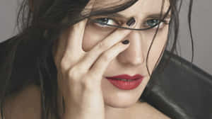 Eva Green In Enchanting Pose Wallpaper