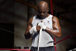 Evander Holyfield Hand Wrap Wallpaper