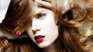 Exquisite Close-up Of Amy Adams Wallpaper