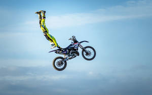 Extreme Sports Fmx Bike Jump Wallpaper