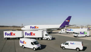 Fedex Express - Delivering Packages Globally Wallpaper