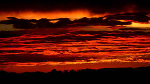 Fiery Red And Orange Horizon Wallpaper