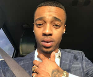 Flightreacts [wallpaper] Wallpaper