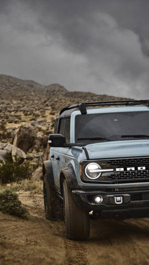 Ford Bronco In Muddy Off-road Wallpaper