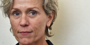 Frances Mcdormand Olive Kitteridge Close Up Shot Wallpaper