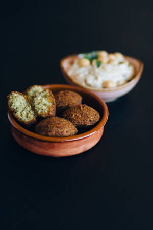 Fried Falafels Food Wallpaper