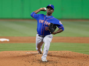 Front View Of Rafael Montero Pitching Wallpaper