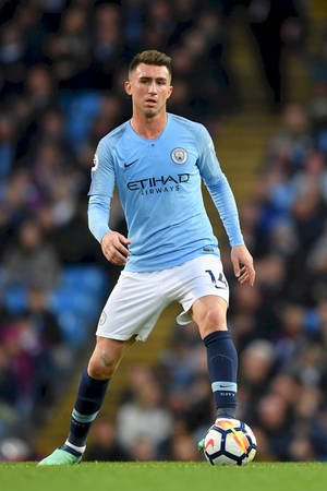 Full Body Aymeric Laporte Wallpaper