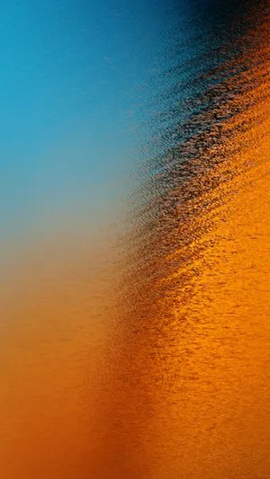 Galaxy S10 Plus Color Fade Art Wallpaper