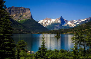 Glacier National Park Clear Blue Sky Wallpaper