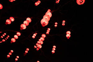 Glowing Lanterns Chinese New Year Wallpaper