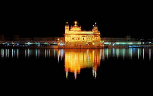 Golden Temple Hd At Night Wallpaper