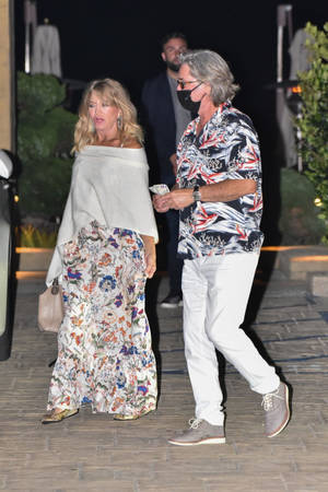 Goldie Hawn With Kurt Russell Wallpaper