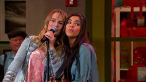 Good Luck Charlie Duet Wallpaper