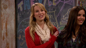 Good Luck Charlie Sweater Wallpaper