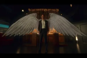 Gracefully Flowing Lucifer Wings Wallpaper