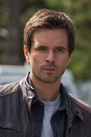 Graham Wardle Clean Cut Wallpaper