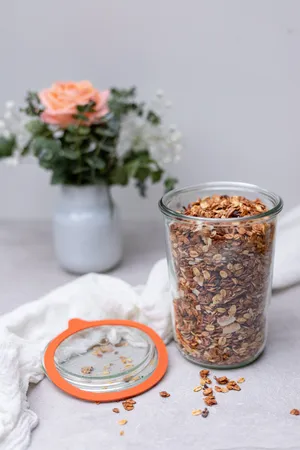 Granola And Pink Rose Flower Wallpaper