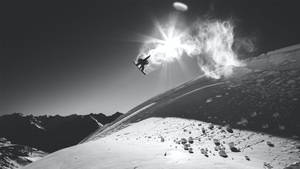 Grayscale Snowboarding Wallpaper