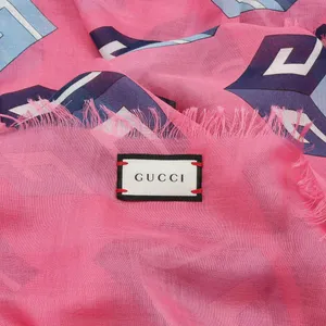 Gucci Labelon Pink Scarf Wallpaper