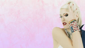 Gwen Stefani Pink Fashion Wallpaper