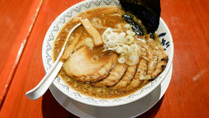 Hakata Ramen With Oily Broth Wallpaper